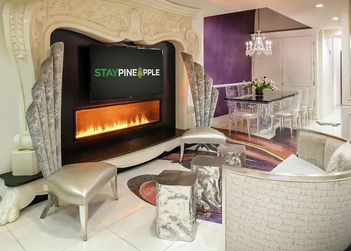 Staypineapple, An Artful Hotel, Midtown New York